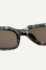 Sonnenbrille Kaws Black And Yellow Tortoise