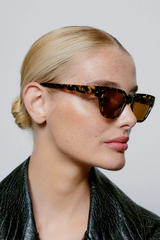 Sonnenbrille Kaws Black And Yellow Tortoise