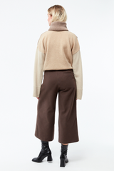 Hose GBTamara Brown