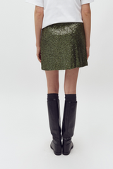 Pailletten Mini-Rock jupe getragen von Frau in grün im youmee.market in Bern