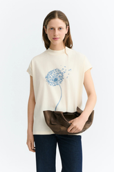 Thinking MU Volta Damen T-Shirt aus Bio-Baumwolle in Off-White mit blauem Dandelion-Print – Youmee.market Schweiz