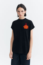 Thinking MU Volta Mandarinas Damen T-Shirt in Schwarz aus Bio-Baumwolle mit Mandarinen-Patch – Youmee.market Schweiz