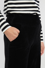 Hose Jolly Marleen fine needle black