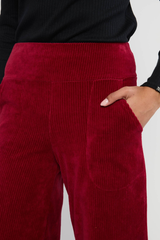 Hose Jolly Marleen fine needle red