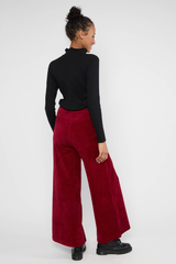 Hose Jolly Marleen fine needle red