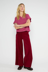 Hose Jolly Marleen fine needle red