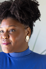 Devin No. 1 Ohrstecker Perlmutt