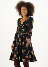 Autumn Saloon Robe Berrie Birds von Blutsgeschwister