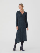 Fir Forest Print Peak Neckline Dress Navy von Nice Things