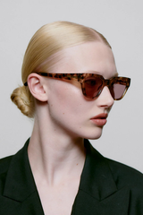 Sonnenbrille Kaws Coquina