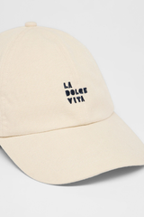 Statement Kappe White Dust