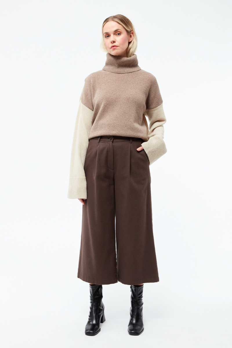 Hose GBTamara Brown