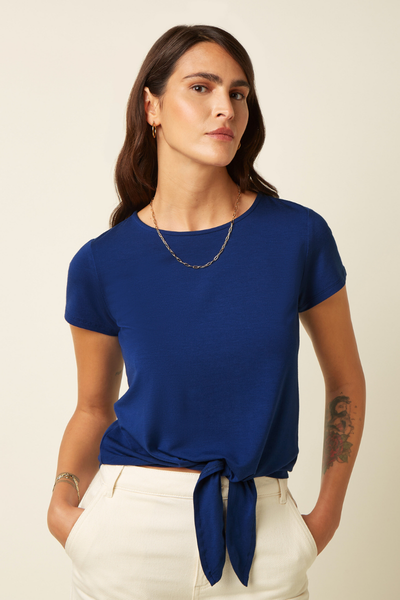 Sommershirt mit Knotendetail in Blau von King Louie im Youmee.market Bern