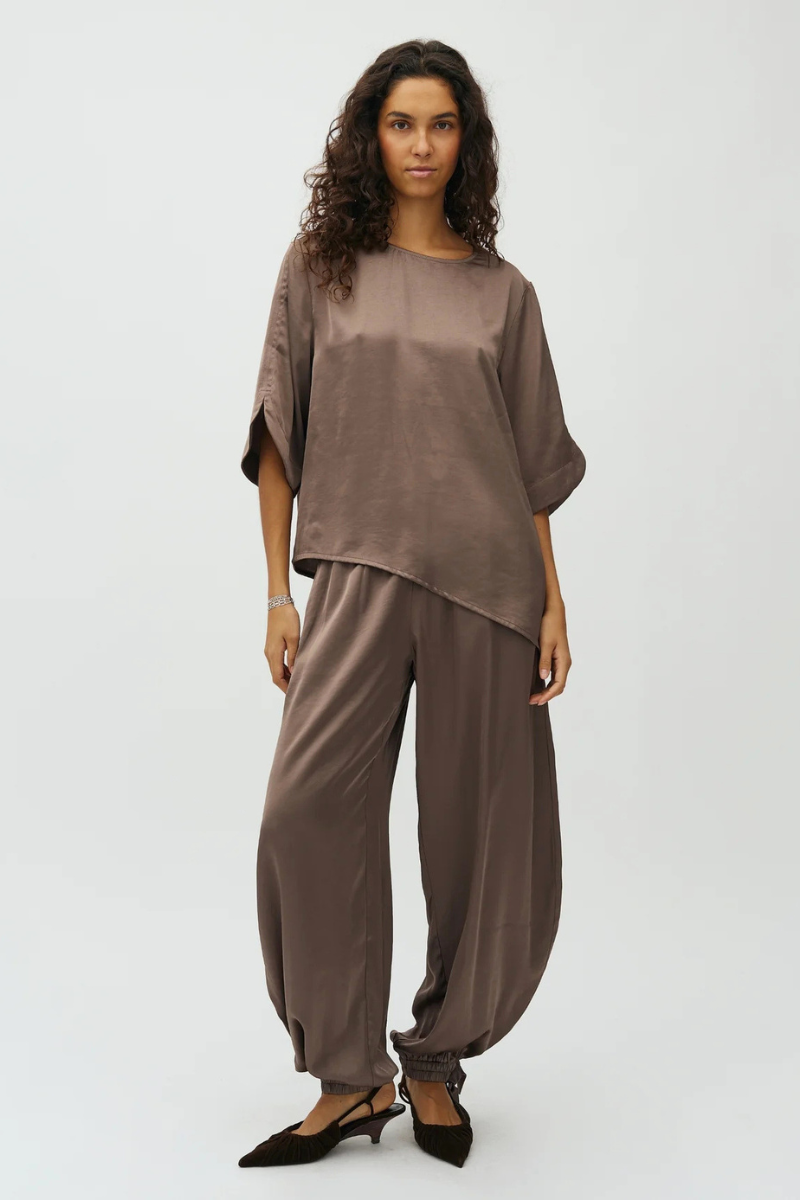 Hose Eawyn tie-M Quill Falcon