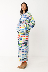 SKFK Midirock mit Grems-Print aus recyceltem Polyester in plissierter A-Linie – erhältlich bei Youmee.market Schweiz