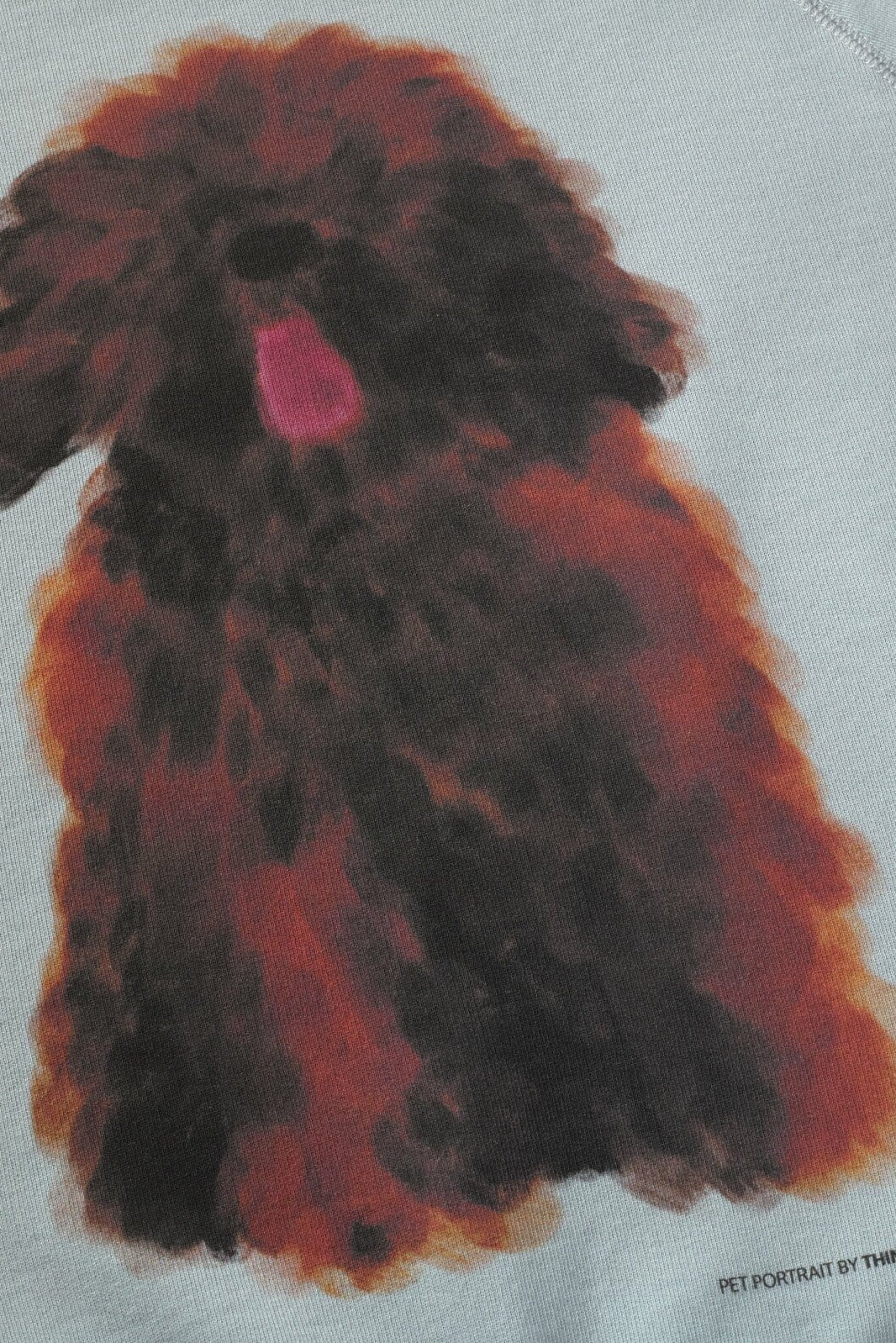 Detail des Hunde-Portraits auf dem Thinking MU Bonnie Damen Pullover – Youmee.market Schweiz