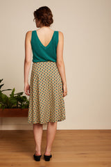 Top Hazel Spiro Ponderosa Green