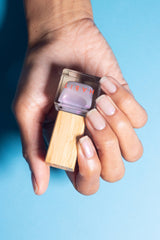 Nagellack Base: stärkender Unterlack