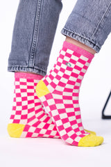 karierte socken pink weiss gelb
