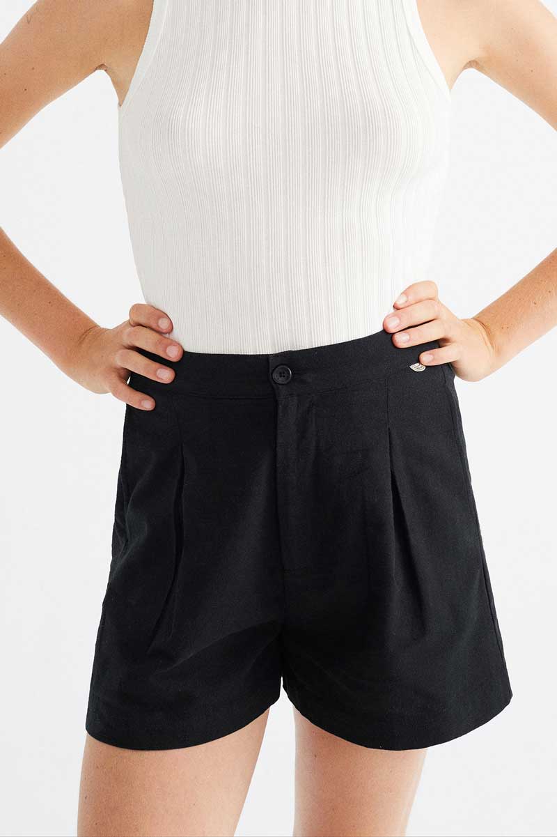 Schwarze Black Narciso Shorts von Thinking Mu Bild 1